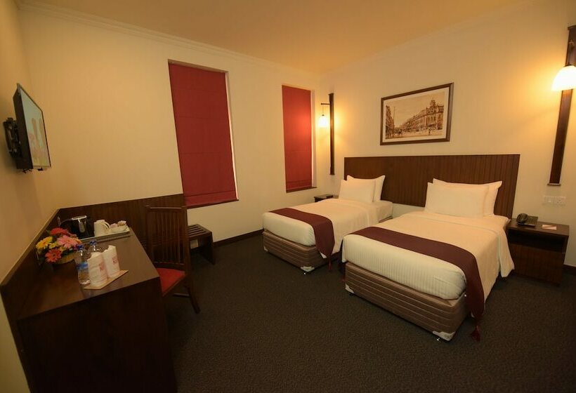 غرفة قياسية, Nippon Colombo