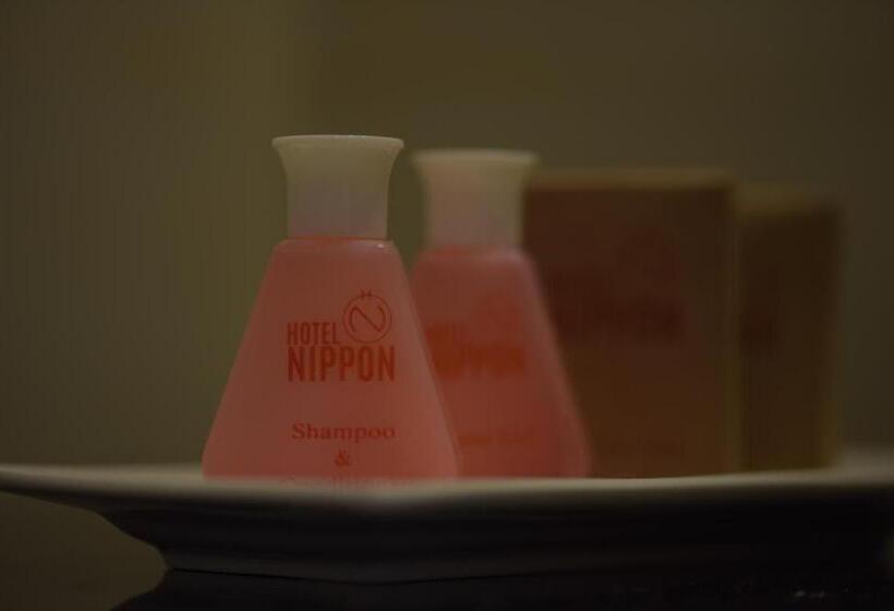 غرفة سوبيريور, Nippon Colombo