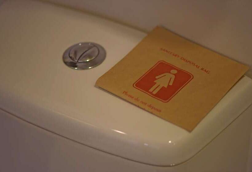 غرفة قياسية, Nippon Colombo