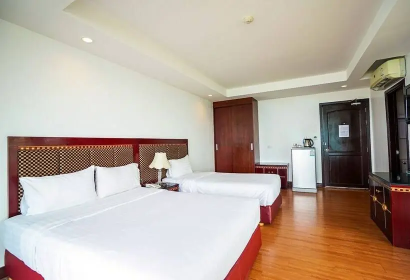 オーシャンビュースーペリアールーム, Jomtien Hisotel