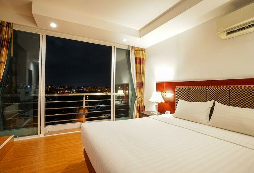 高级大房间, Jomtien Hisotel