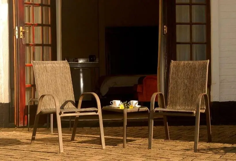 キングサイズベッドのスタンダードルーム, Mount Sheba Rainforest Hotel & Resort