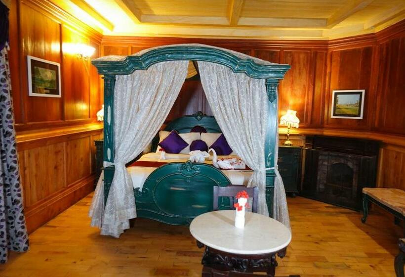 سوییت, West Downs The Heritage Resort