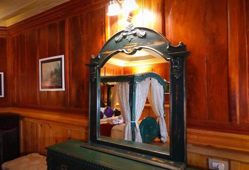 سوییت, West Downs The Heritage Resort