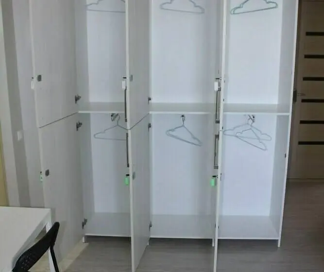 تختخواب در اتاق مشترک, Viva Hotel   Hostel