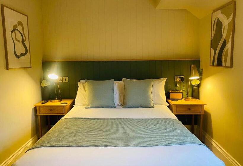 غرفة قياسية, The Punchbowl Lapworth