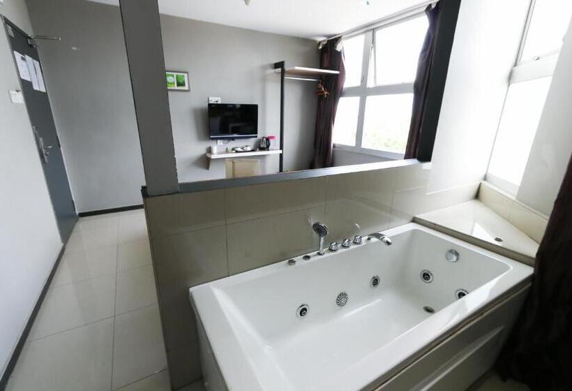 デラックスルーム, 99   Bandar Botanik Klang