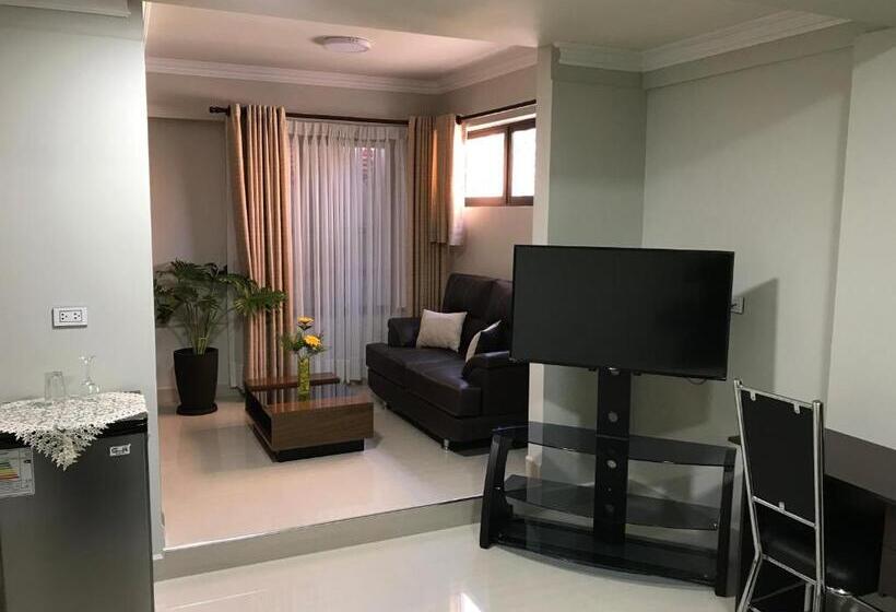 豪华套房, Briston