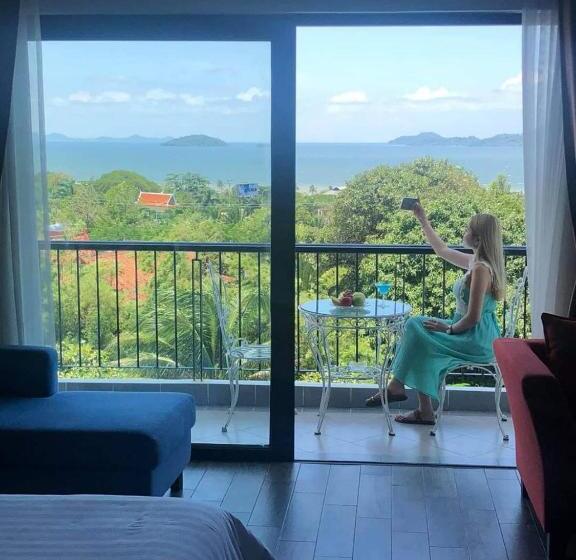 اتاق لوکس با چشم‌انداز دریا, Kep Bay Hotel & Resort