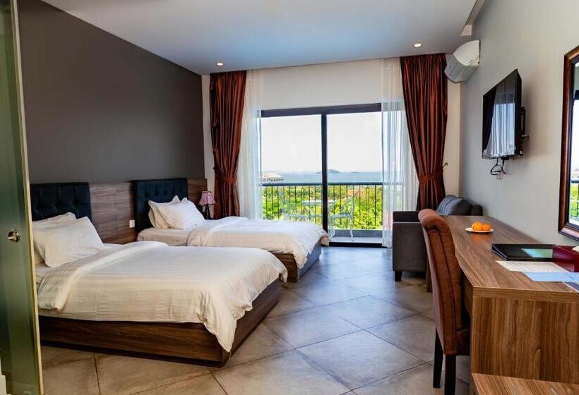 اتاق لوکس با چشم‌انداز دریا, Kep Bay Hotel & Resort