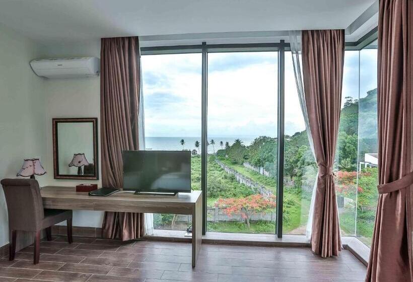 سوییت خانوادگی, Kep Bay Hotel & Resort