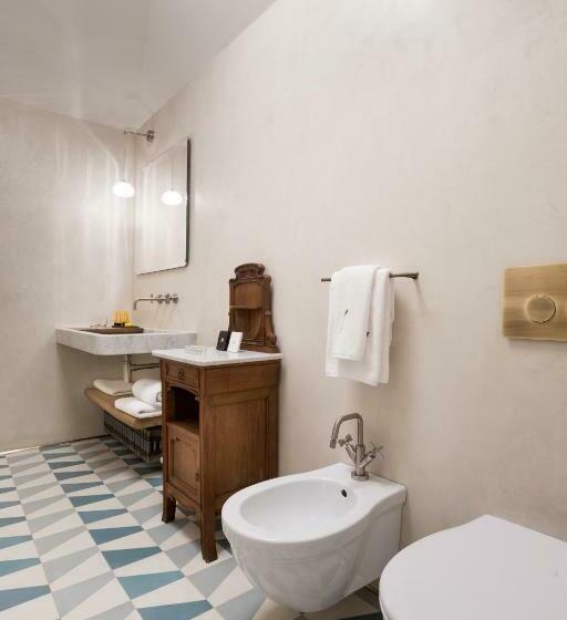 标准间, Locanda La Raia