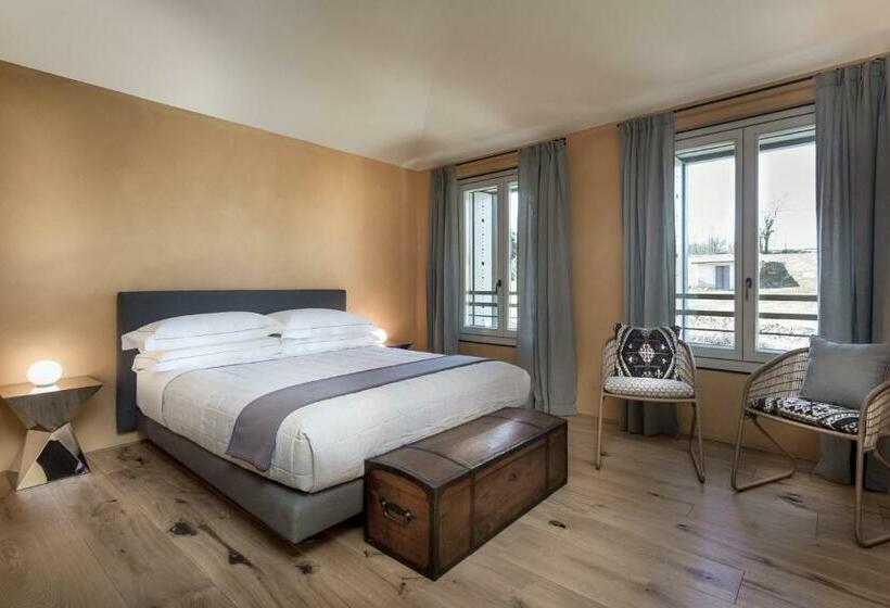 标准间, Locanda La Raia