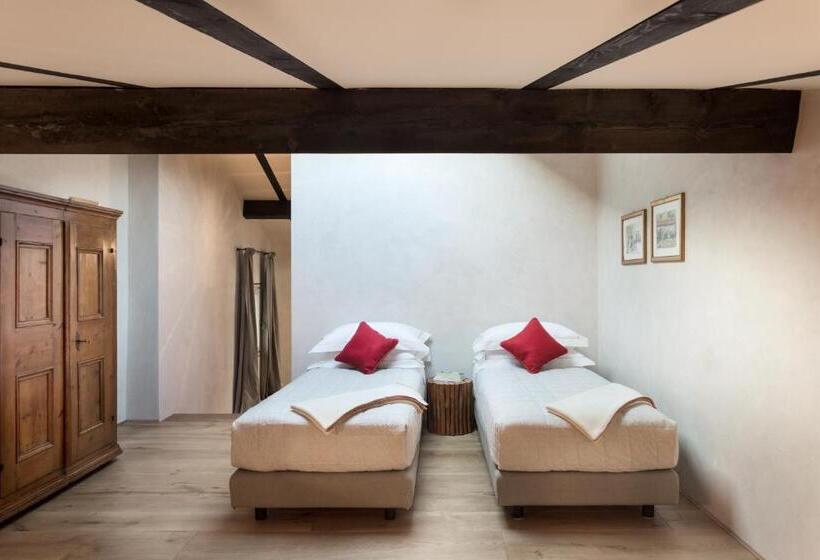 标准间, Locanda La Raia