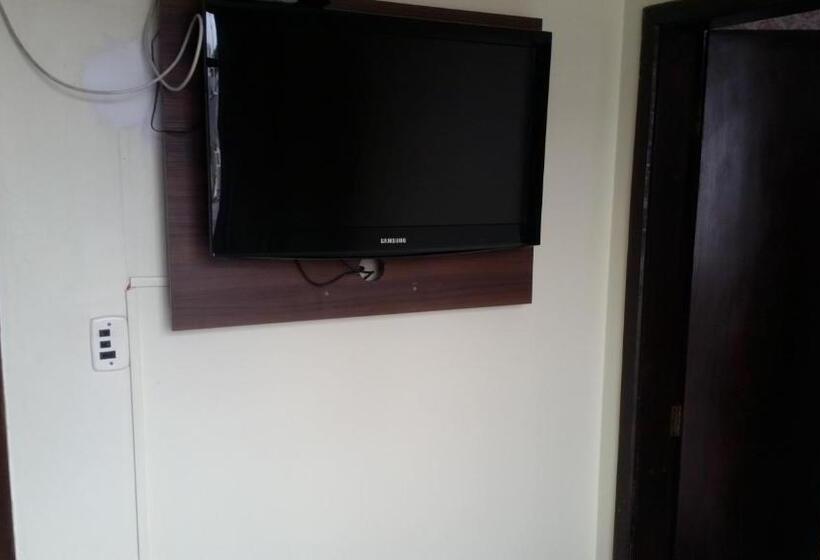 이코노이 4인룸, Piratini