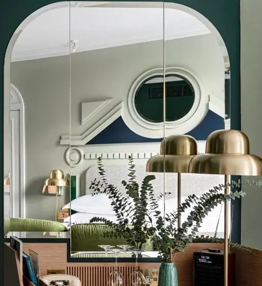Deluxe Room City View, Henrietta Experimental