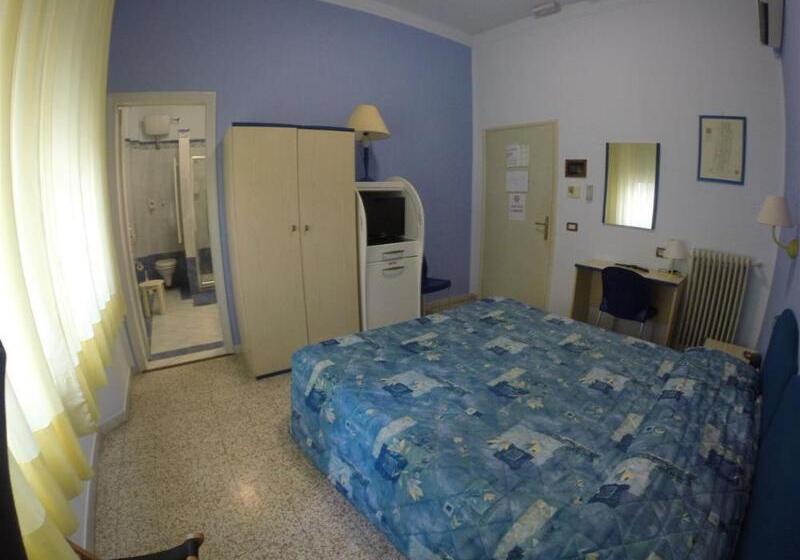 スーペリアールーム, Henrietta Experimental