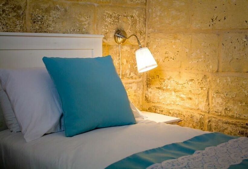 اتاق استاندارد سه نفره, Lemon Tree Relais By Cx Collection