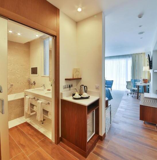 オーシャンビューデラックスルーム, Maritim Hotel Paradise Blue