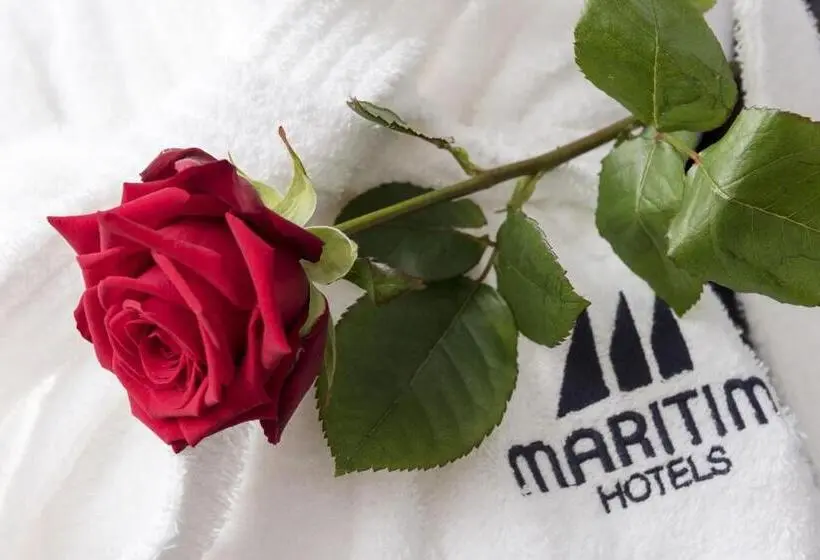 اتاق دلوکس با چشم‌انداز پارک, Maritim Hotel Paradise Blue