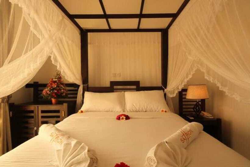 套房, Saffron Hotel & Restaurant