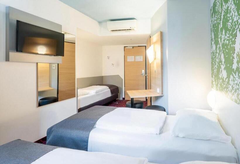 标准三人间, B&b Hotel Offenburg City