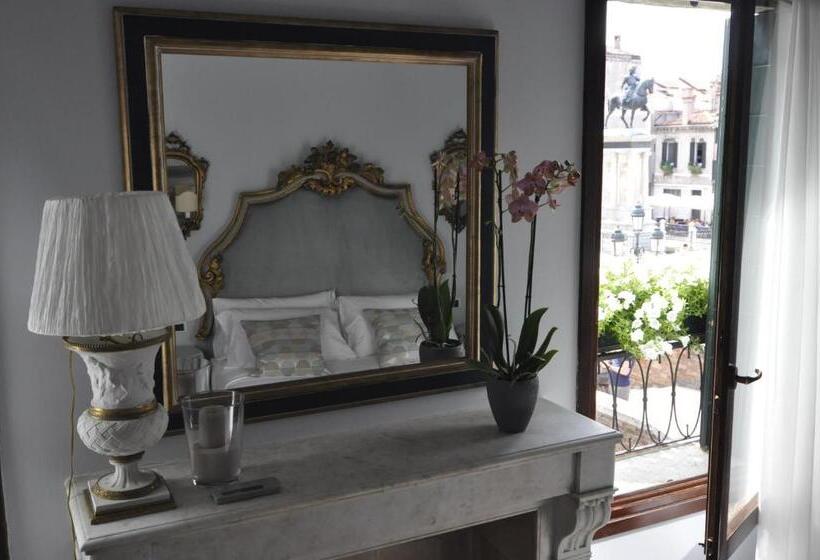 اتاق لوکس سه تخته, Casa Colleoni