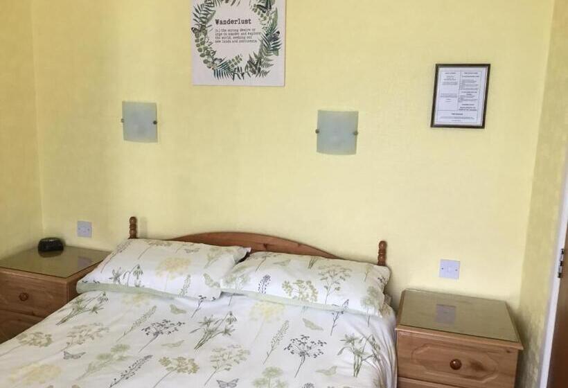 オーシャンビュースタンダードルーム, Cavendish House