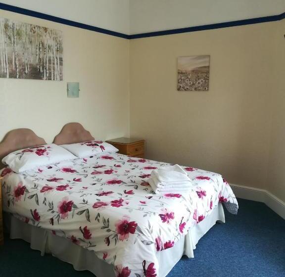 スタンダードルーム, Cavendish House