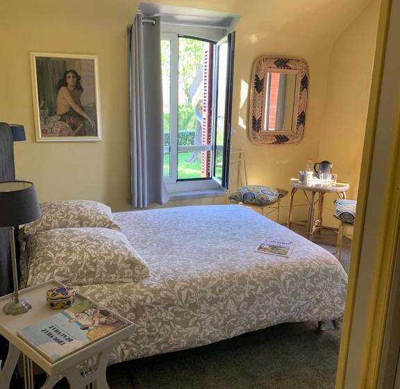 标准间, La Villa Des Rosiers