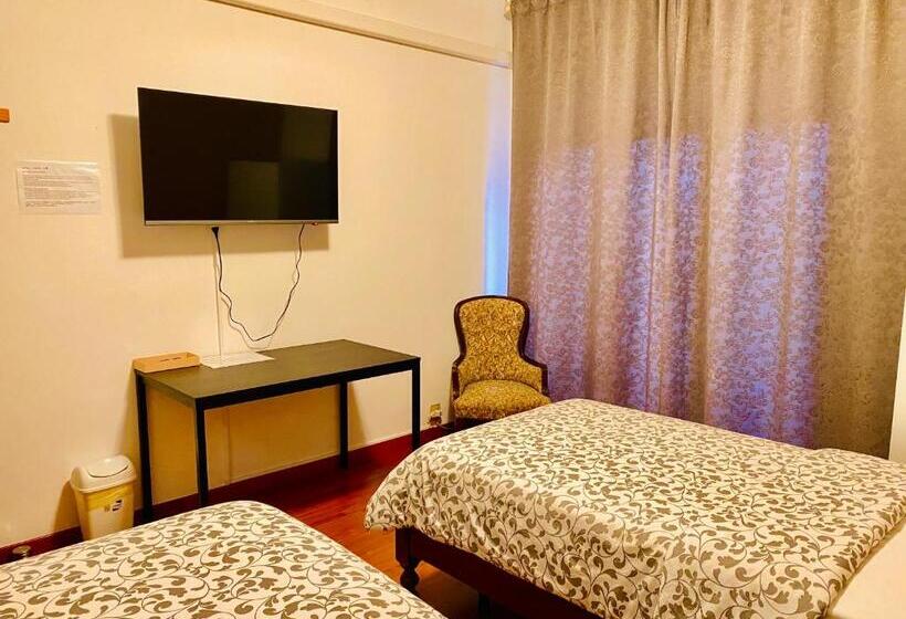 패밀리 스위트, Pang S Guesthouse