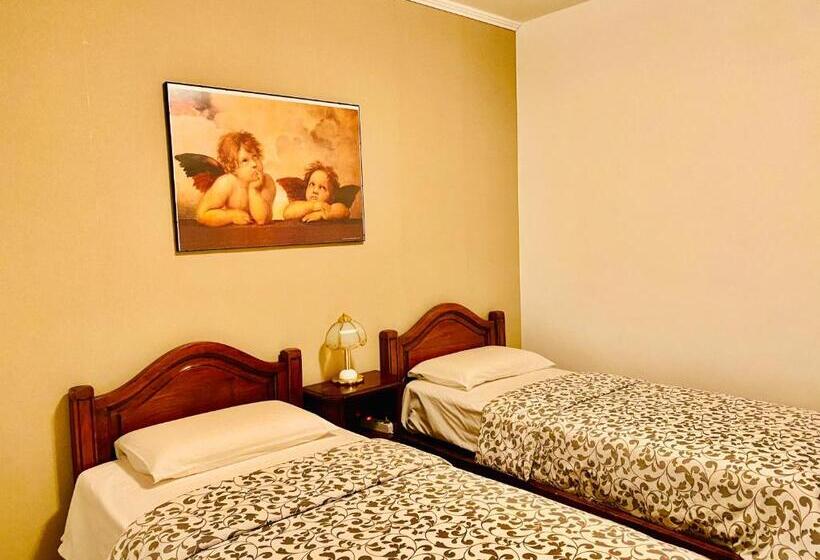 패밀리 스위트, Pang S Guesthouse