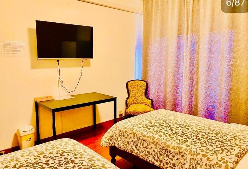 패밀리 스위트, Pang S Guesthouse