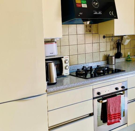 스탠다드 트리플 룸, Pang S Guesthouse