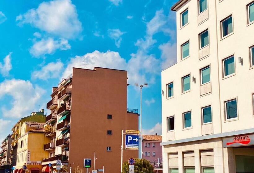 4인용 스탠다드 룸, Pang S Guesthouse