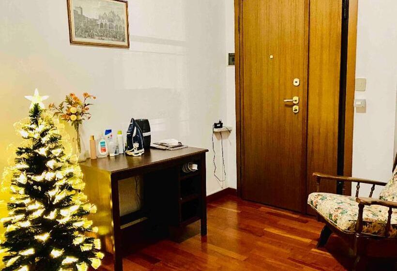 클래식 4인 룸, Pang S Guesthouse