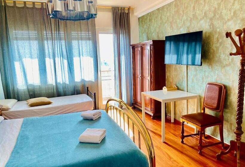 클래식 4인 룸, Pang S Guesthouse