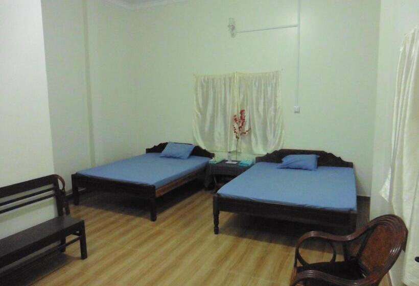 חדר משפחתי, Sunrise Villa