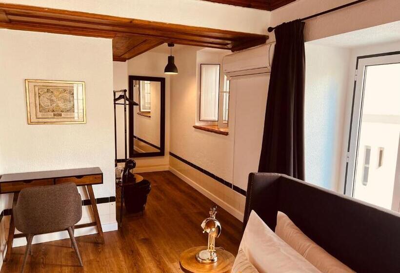 발코니가 있는 스위트, Sintra1012 Boutique Guesthouse