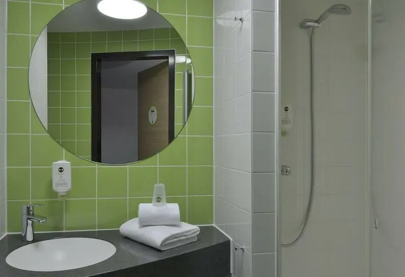 スタンダードトリプルルーム, B&b Hotel Offenburg City