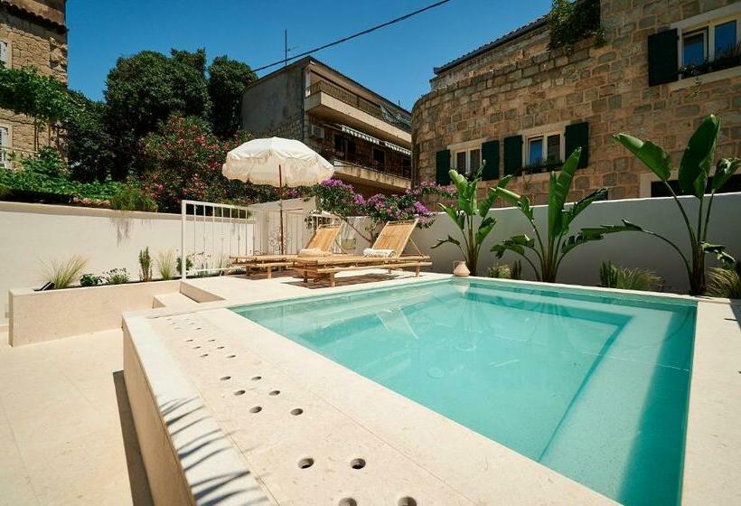 اتاق استاندارد, Ibella Luxury Rooms