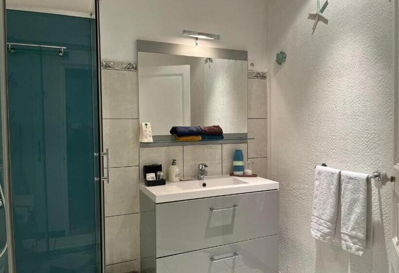 スタンダード４人部屋, Le Flore