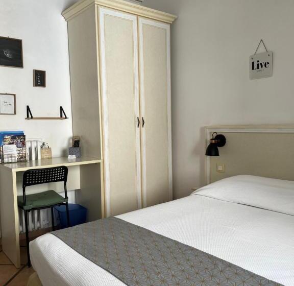 エコノミールーム, Le Flore