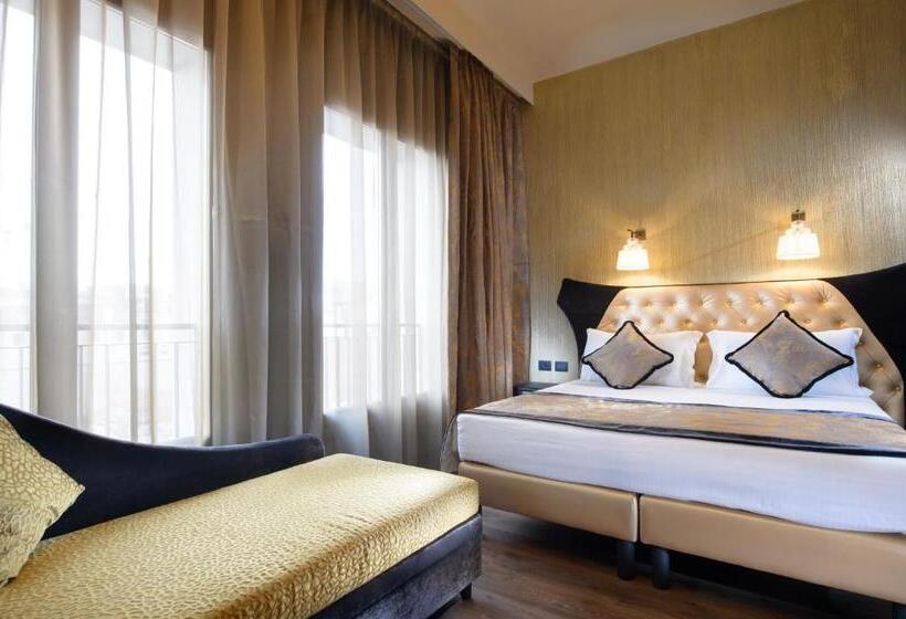 Camera Deluxe, Palazzo Veneziano   Venice Collection