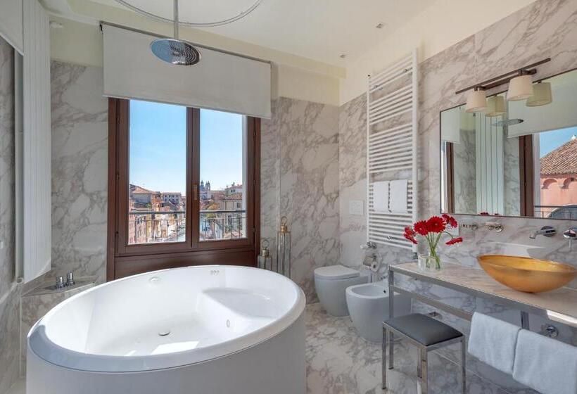 Suite Junior con Vista, Palazzo Veneziano   Venice Collection