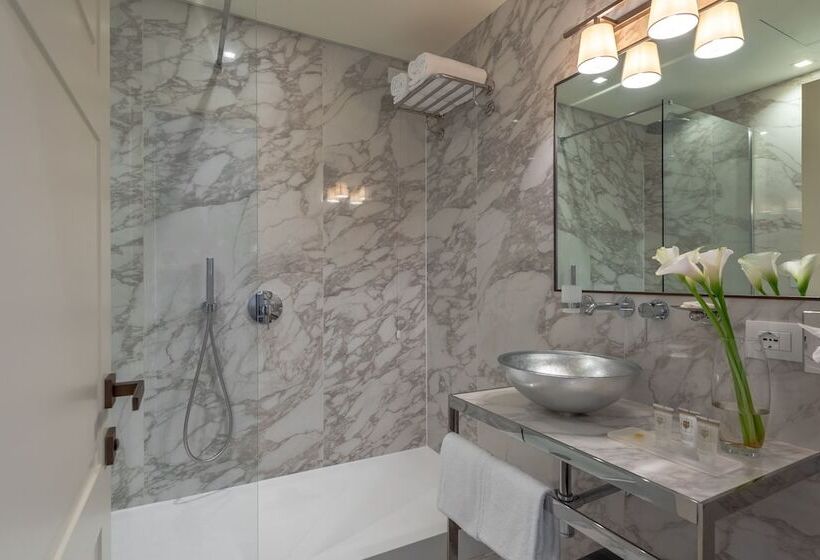 Camera Superiore, Palazzo Veneziano   Venice Collection