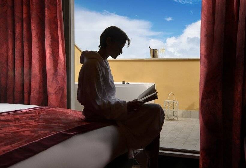 Camera Standard con Vista, Palazzo Veneziano   Venice Collection