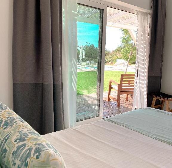 标准间带游泳池, Casa Branca