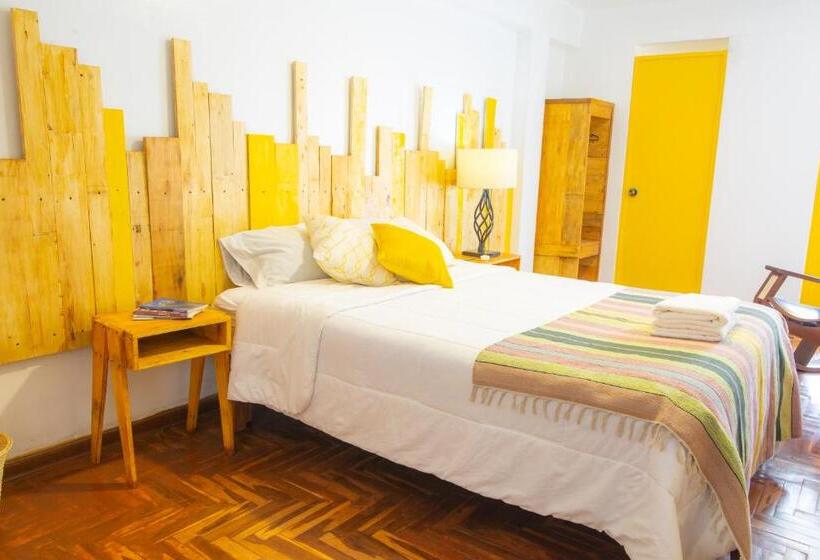 חדר סטנדרט עם מיטת קינג, Sosa House