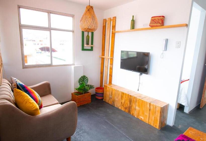 דירת חדר, Sosa House